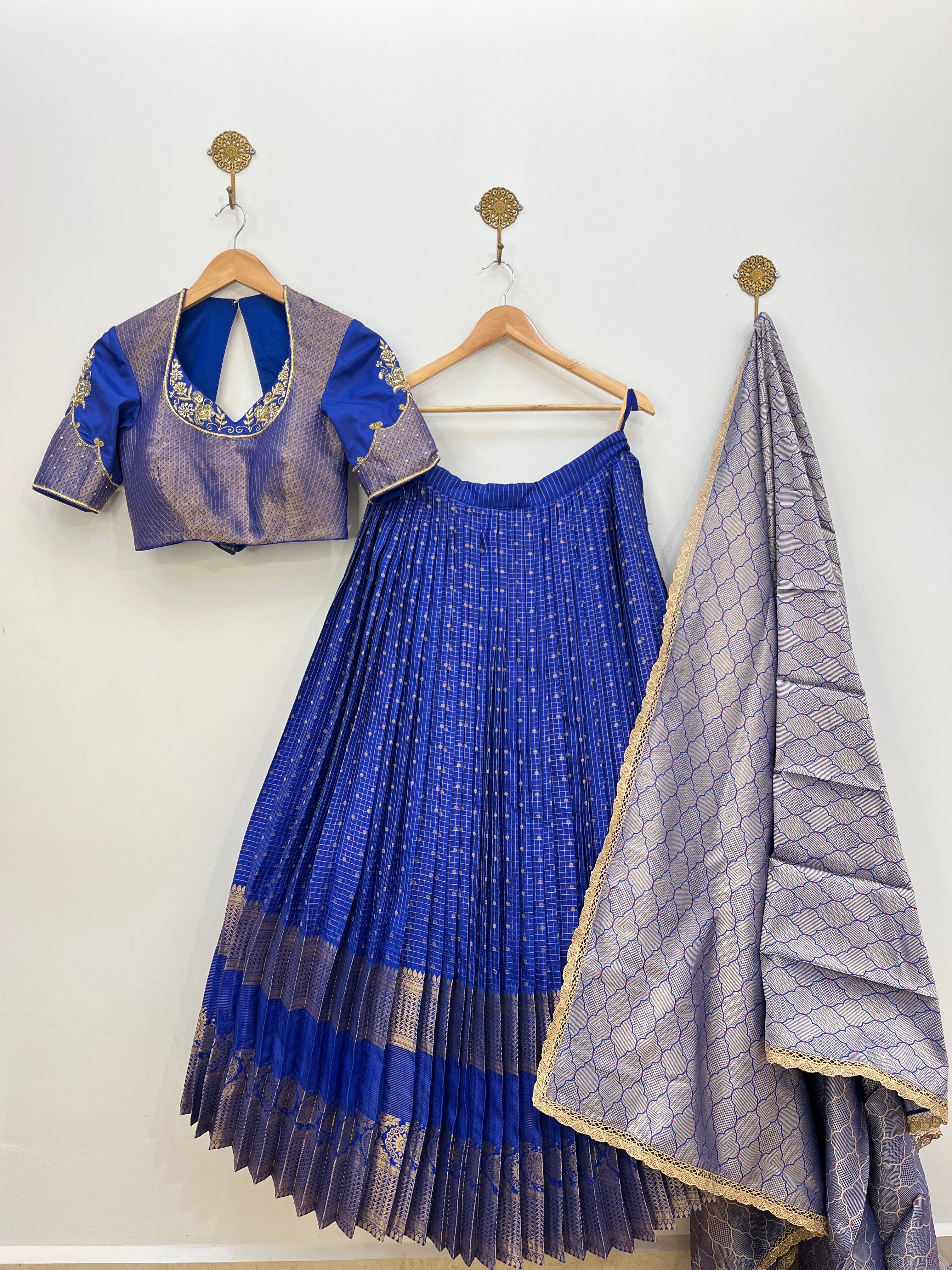 Blue Kanchipattu Langa Voni